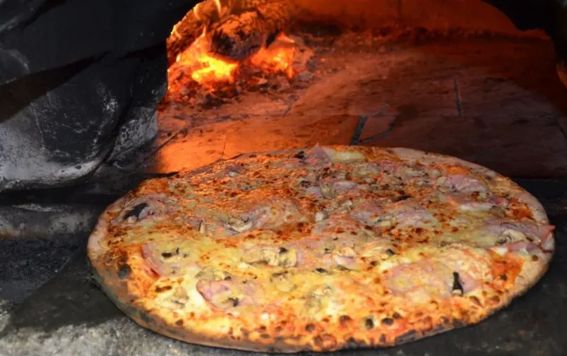 PIZZA MAEVA · Photos 1